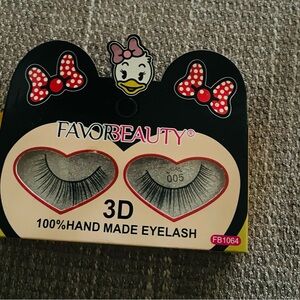 FavorBeauty 3D Eyelashes with Cartoon Packaging